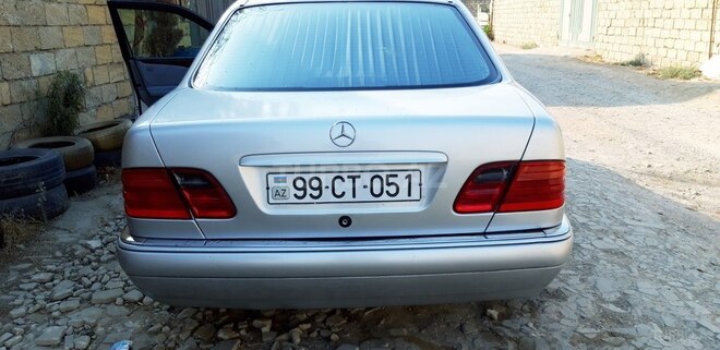 Mercedes E 200 1998, 231,000 km - 2.0 l - Bakı
