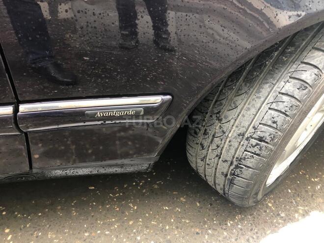 Mercedes E 220 1999, 371,188 km - 2.2 л - Bakı