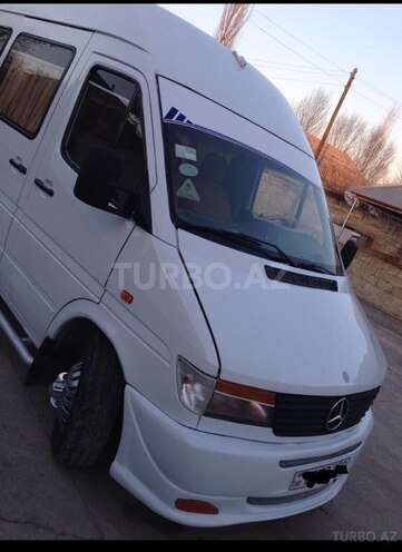Mercedes Sprinter 208 1995, 272,737 km - 2.9 l - Bakı