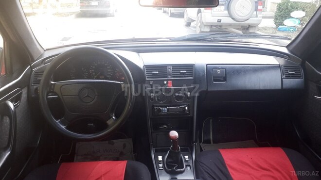 Mercedes C 200 1993, 257,000 km - 2.0 l - Sumqayıt