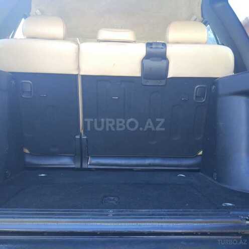 Land Rover Freelander 2002, 288,000 km - 2.5 l - Qax