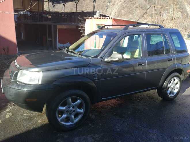 Land Rover Freelander 2002, 288,000 km - 2.5 l - Qax