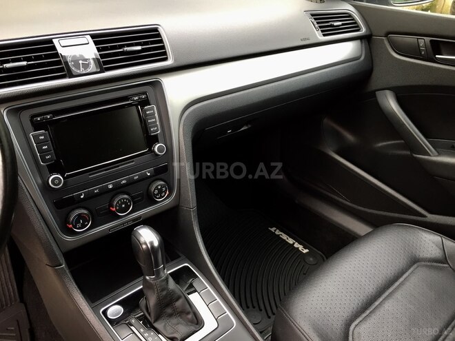 Volkswagen Passat 2016, 43,000 km - 1.8 l - Bakı