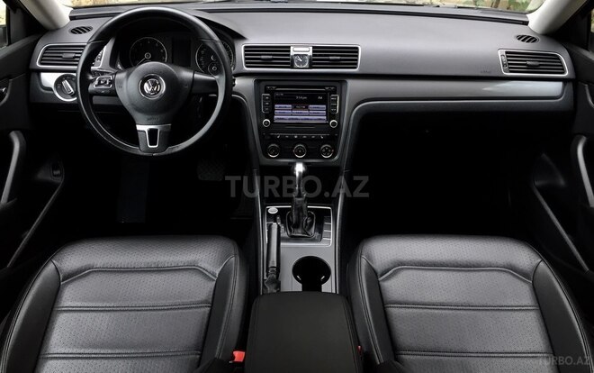 Volkswagen Passat 2016, 43,000 km - 1.8 l - Bakı