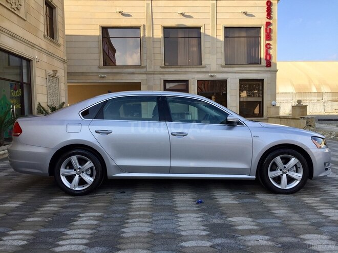 Volkswagen Passat 2016, 43,000 km - 1.8 l - Bakı