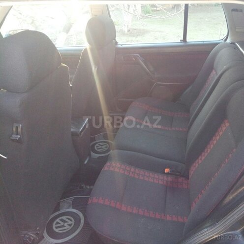 Volkswagen Golf 1994, 155,873 km - 2.0 л - Bərdə