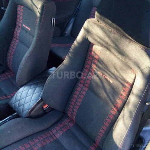 Volkswagen Golf 1994, 155,873 km - 2.0 л - Bərdə
