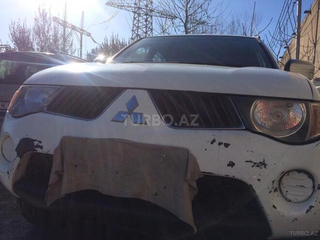 Mitsubishi L200 2008, 242,000 km - 2.5 l - Bakı