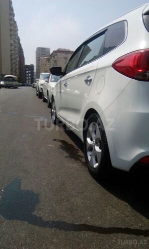 Kia Carens 2013, 235,000 km - 1.7 l - Bakı