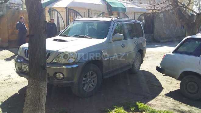 Hyundai Terracan 2002, 230,000 km - 2.0 l - Bakı