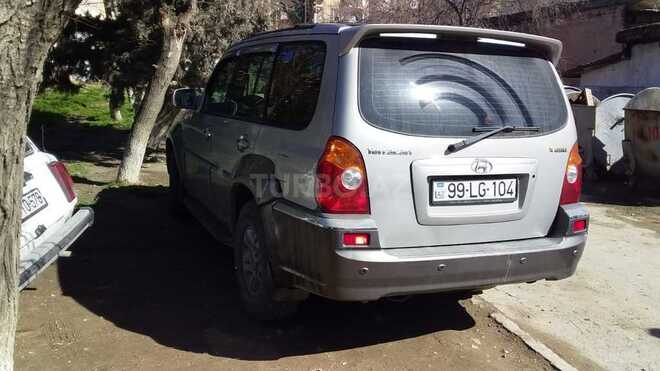 Hyundai Terracan 2002, 230,000 km - 2.0 l - Bakı