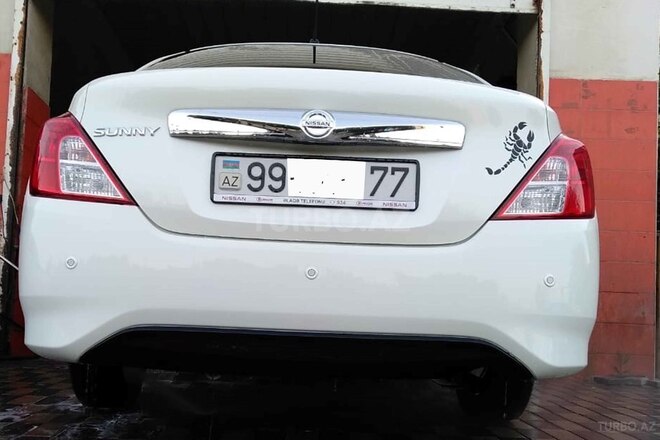 Nissan Sunny 2015, 75,000 km - 1.5 l - Bakı