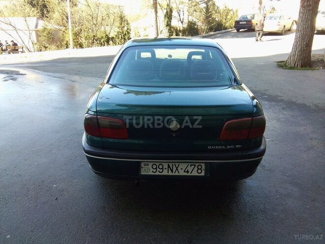 Opel Omega 1994, 235,860 km - 2.0 l - Bakı