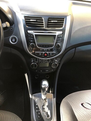 Hyundai Accent 2011, 146,290 km - 1.6 l - Sumqayıt