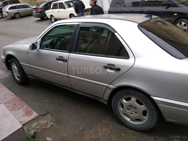 Mercedes C 180 1993, 430,000 km - 1.8 л - Bakı