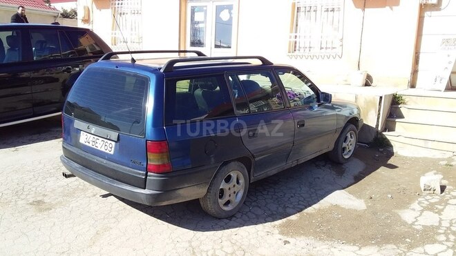 Opel Astra 1992, 32,000 km - 0.1 l - Bakı
