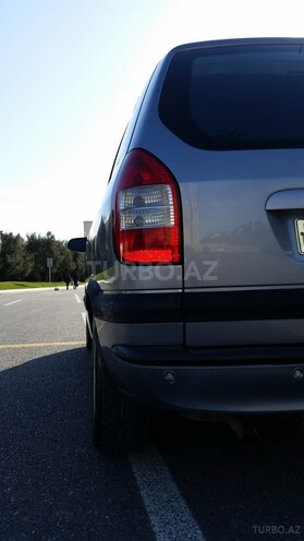 Opel Zafira 2003, 247,000 km - 2.0 l - Bakı