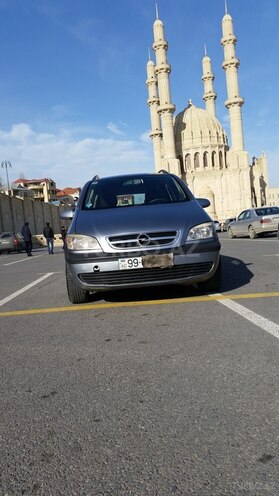 Opel Zafira 2003, 247,000 km - 2.0 l - Bakı