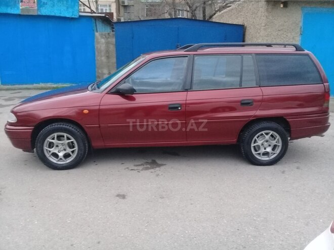 Opel Astra 1997, 569,000 km - 1.6 l - Sumqayıt