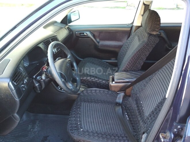 Volkswagen Golf 1997, 250,000 km - 2.0 л - Bakı