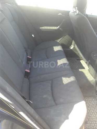 Mercedes C 180 2002, 294,000 km - 1.8 л - Bakı