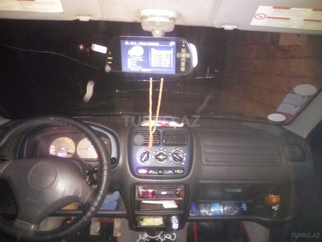 Suzuki  2002, 388,139 km - 1.3 l - Sumqayıt