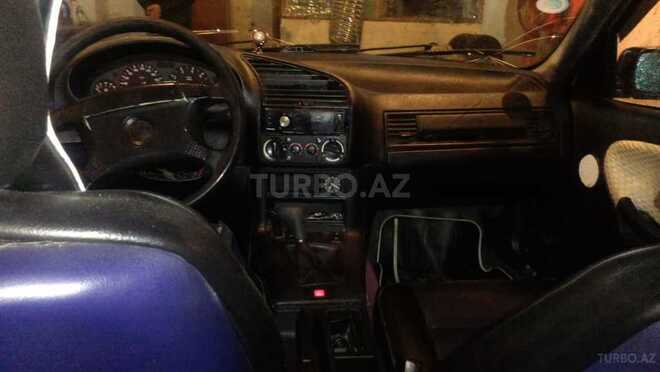 BMW 318 1991, 340,000 km - 1.8 l - Bakı