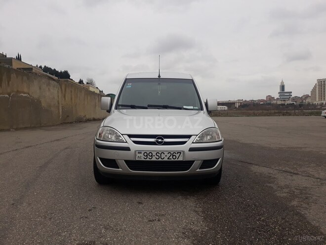 Opel Combo 2009, 250,000 km - 1.4 l - Bakı