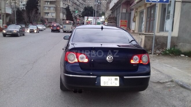 Volkswagen Passat 2005, 193,000 km - 2.0 l - Bakı