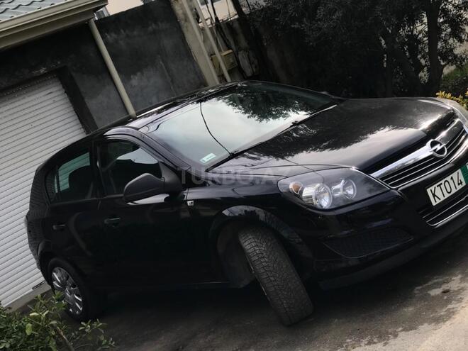 Opel Astra 2010, 250,000 km - 1.3 l - Bakı