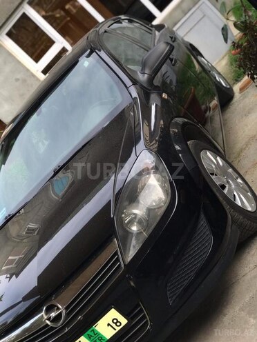 Opel Astra 2010, 250,000 km - 1.3 l - Bakı