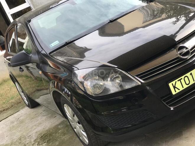 Opel Astra 2010, 250,000 km - 1.3 l - Bakı