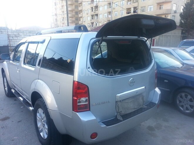 Nissan Pathfinder 2006, 261,000 km - 2.5 л - Bakı