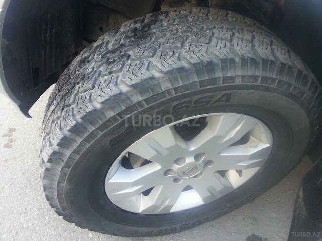 Nissan Pathfinder 2006, 261,000 km - 2.5 л - Bakı