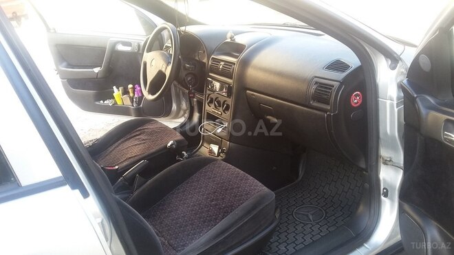 Opel Astra 2001, 215,000 km - 1.6 l - Bakı