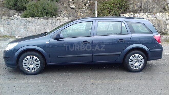 Opel Astra 2009, 172,000 km - 1.4 л - İsmayıllı