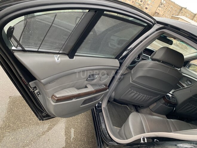 BMW 745 2004, 200,000 km - 4.4 l - Bakı