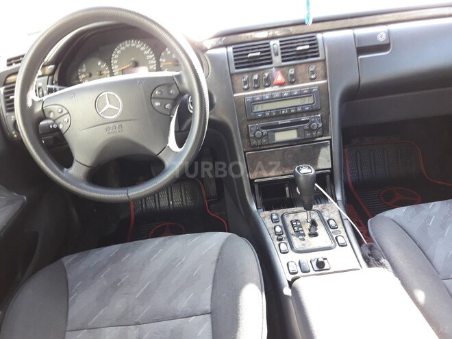 Mercedes E 270 2000, 241,500 km - 2.7 l - Bakı