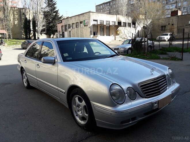 Mercedes E 270 2000, 241,500 km - 2.7 l - Bakı