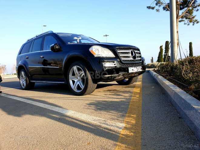Mercedes GL 550 2009, 98,600 km - 5.5 l - Bakı