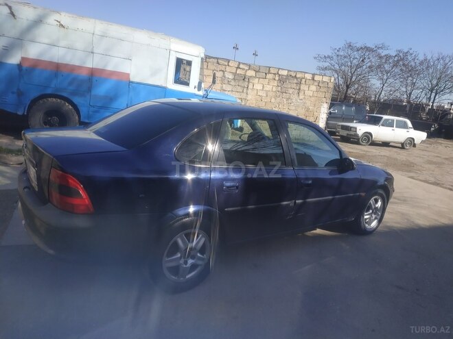 Opel Vectra 1998, 378,706 km - 2.0 l - Bakı