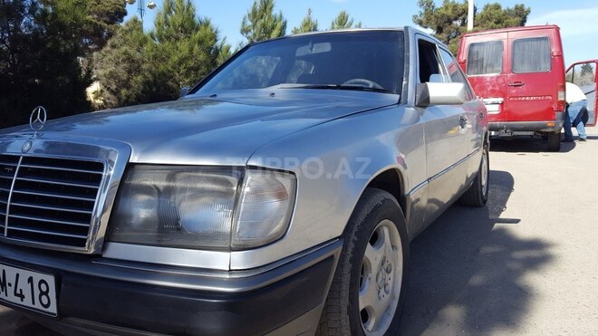 Mercedes E 250 1990, 600,000 km - 2.5 l - Şirvan