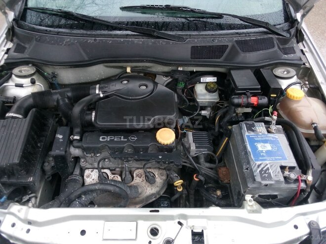 Opel Astra 1999, 283,843 km - 1.6 l - Bakı