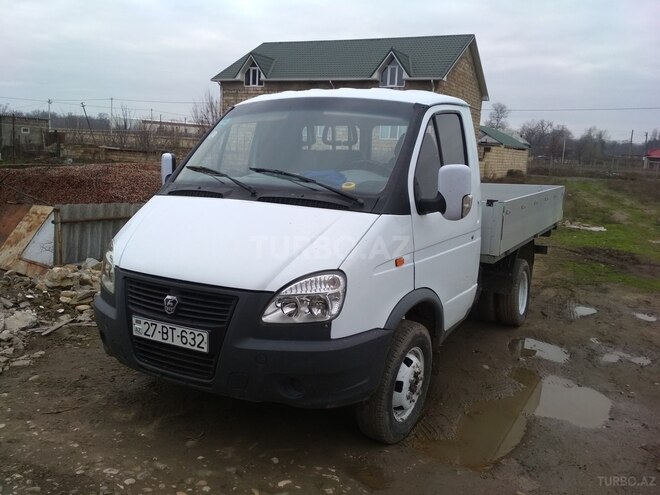 GAZ  2003, 120,000 km - 2.3 l - Xudat