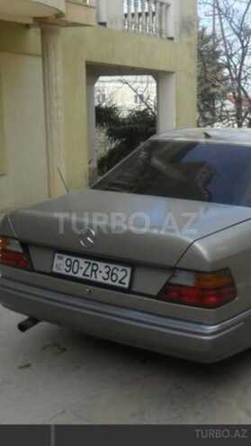 Mercedes E 220 1992, 3,200 km - 0.2 l - Bakı