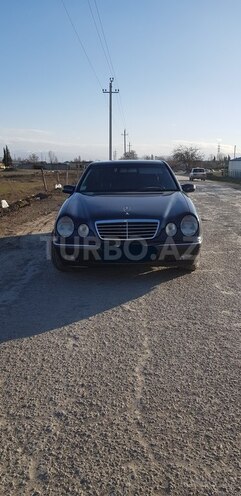 Mercedes E 280 2000, 222,000 km - 2.8 l - Gəncə