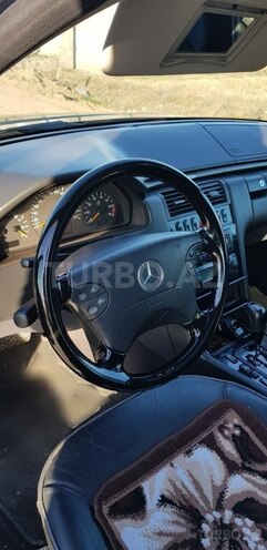 Mercedes E 280 2000, 222,000 km - 2.8 l - Gəncə