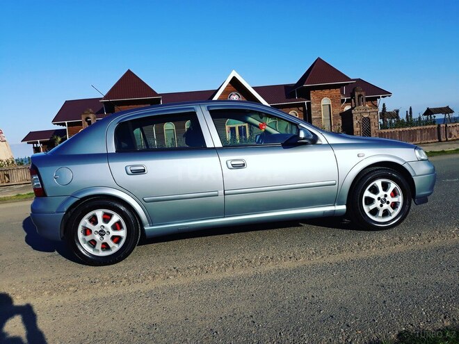 Opel Astra 2003, 136,000 km - 1.6 l - Bakı