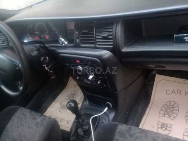 Opel Vectra 1997, 270,000 km - 2.0 l - Bakı