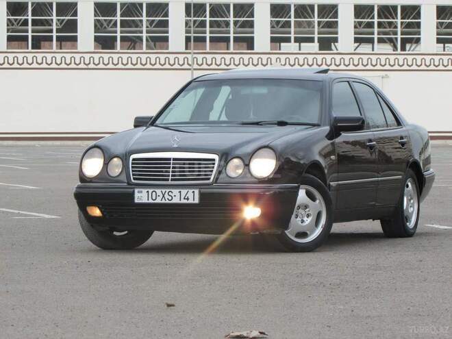 Mercedes E 240 1999, 216,785 km - 2.4 l - Gəncə